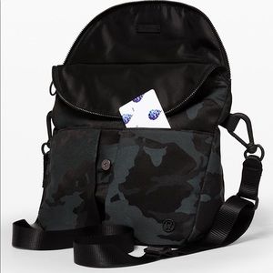 Lululemon All Night Festival Bag CAMO Print NWOT
